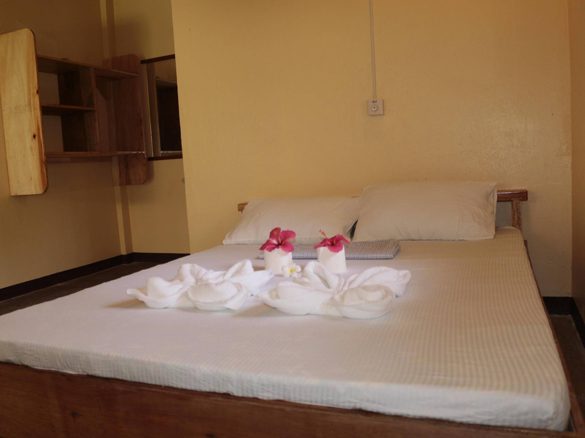 Pesangan Surfcamp Hotel Siargao Экстерьер фото