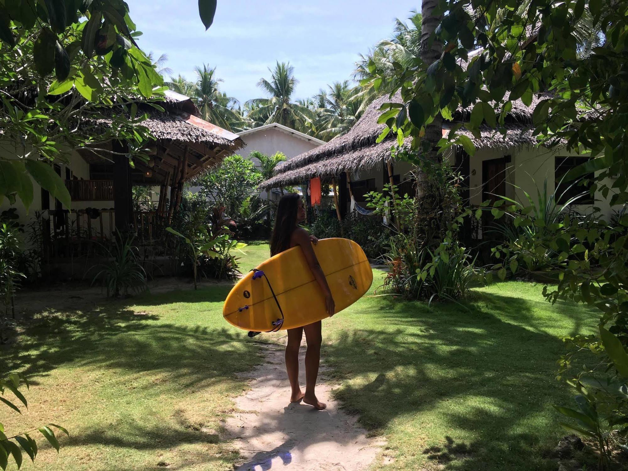 Pesangan Surfcamp Hotel Siargao Экстерьер фото